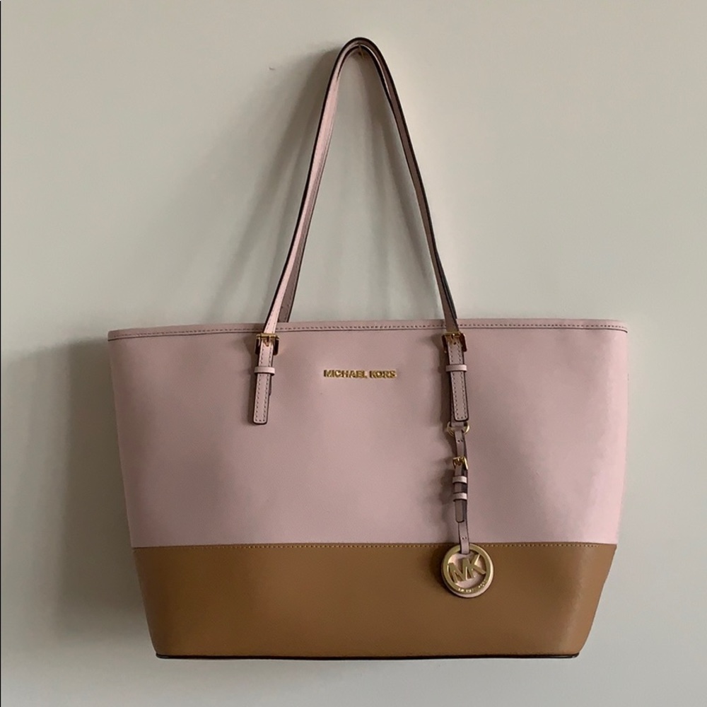 Michael Kors Jet Set Tote